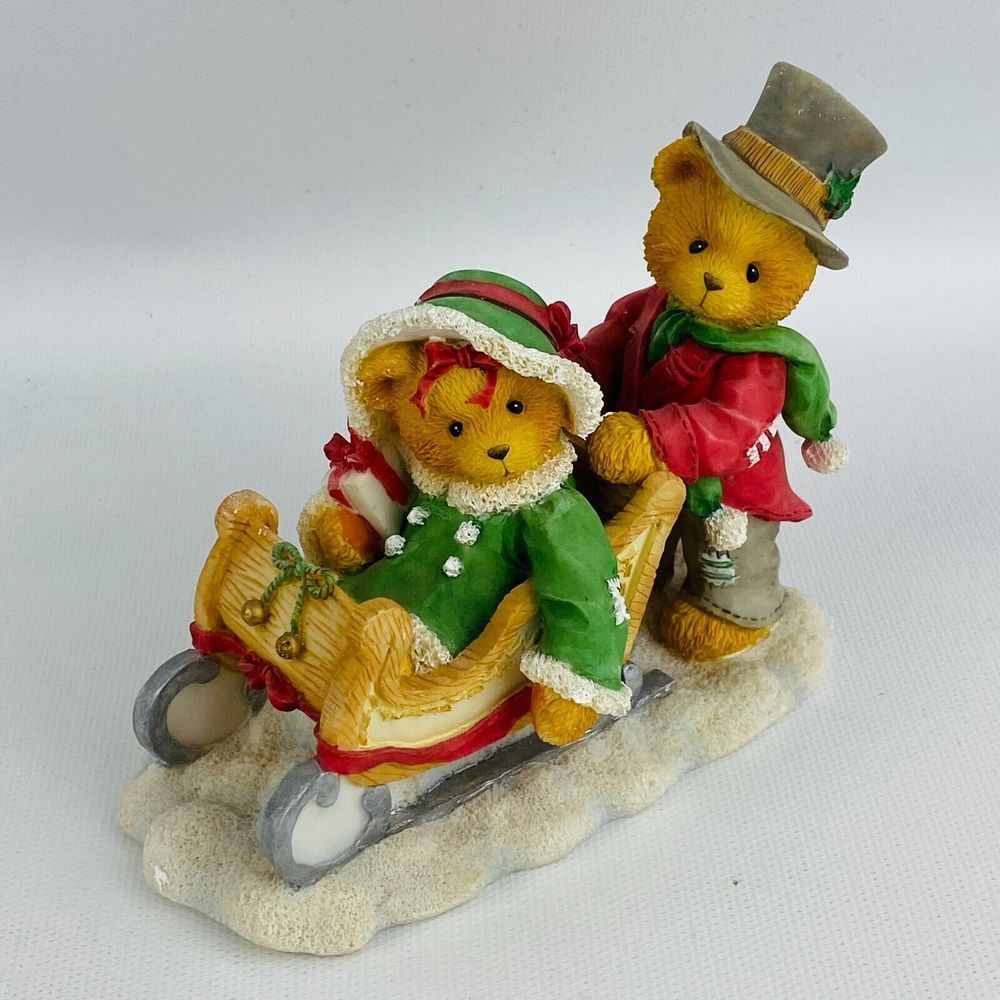 Cherished Teddies Lindsey & Lyndon 1997 Figurine Walking In A Winter Wonderland